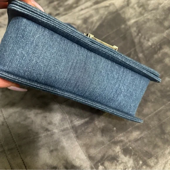 Chanel Boy Bag Blue Denim Tweed Limited Edition - Picture 12 of 16